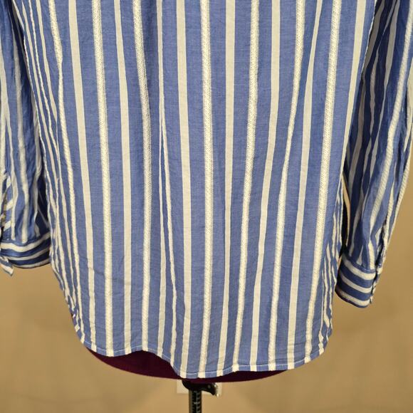 Women's Talbots Blue Striped Blouse w/ Crochet Detail | Size XL Petite - Picture 8 of 11
